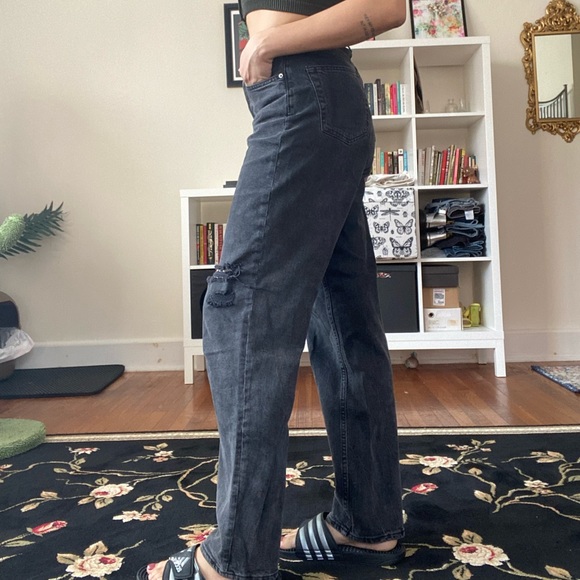 H&M 90s Baggy Jeans - Picture 2 of 6